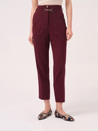 Calça Clássica com Cinto Decorativo — Cristina Barros