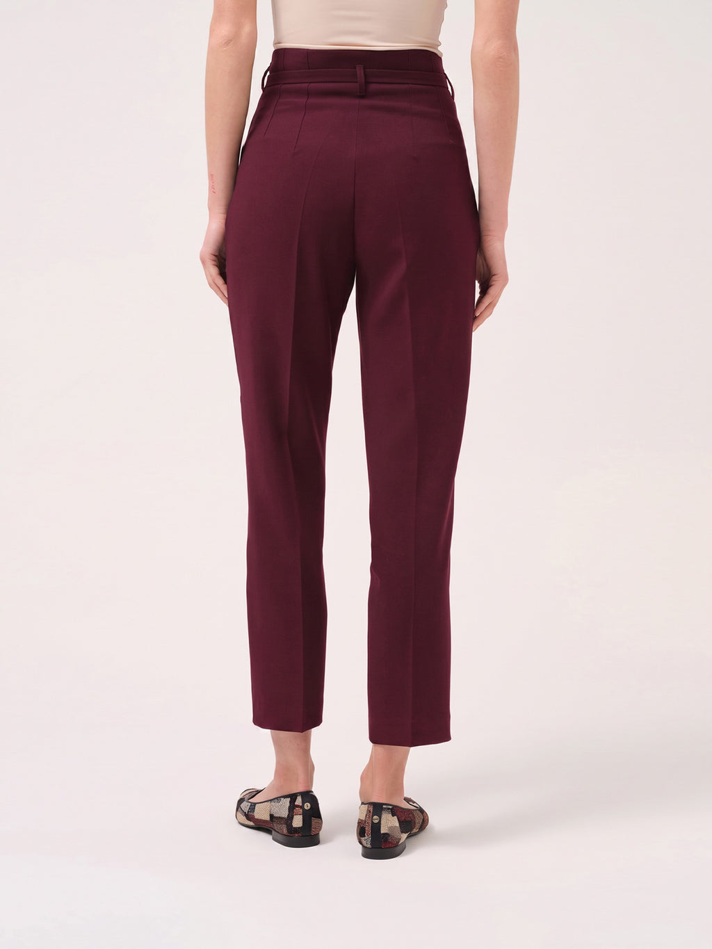 Calça Clássica com Cinto Decorativo — Cristina Barros