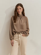Blusa — Lion of Porches