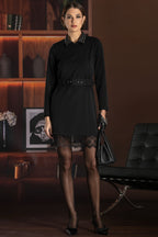Vestido Curto com Renda — Foursoul | Preto detalhe