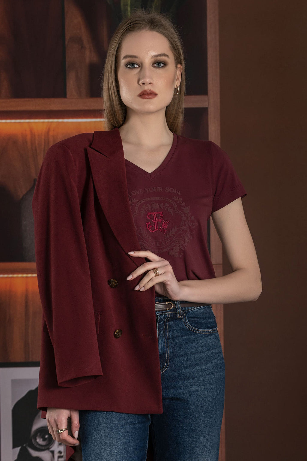T-Shirt Urban Nomad — Foursoul | Bordeaux detalhe