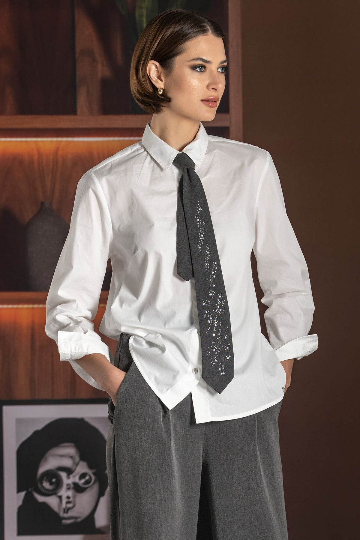 Camisa com Gravata — Foursoul | Branco detalhe gravata
