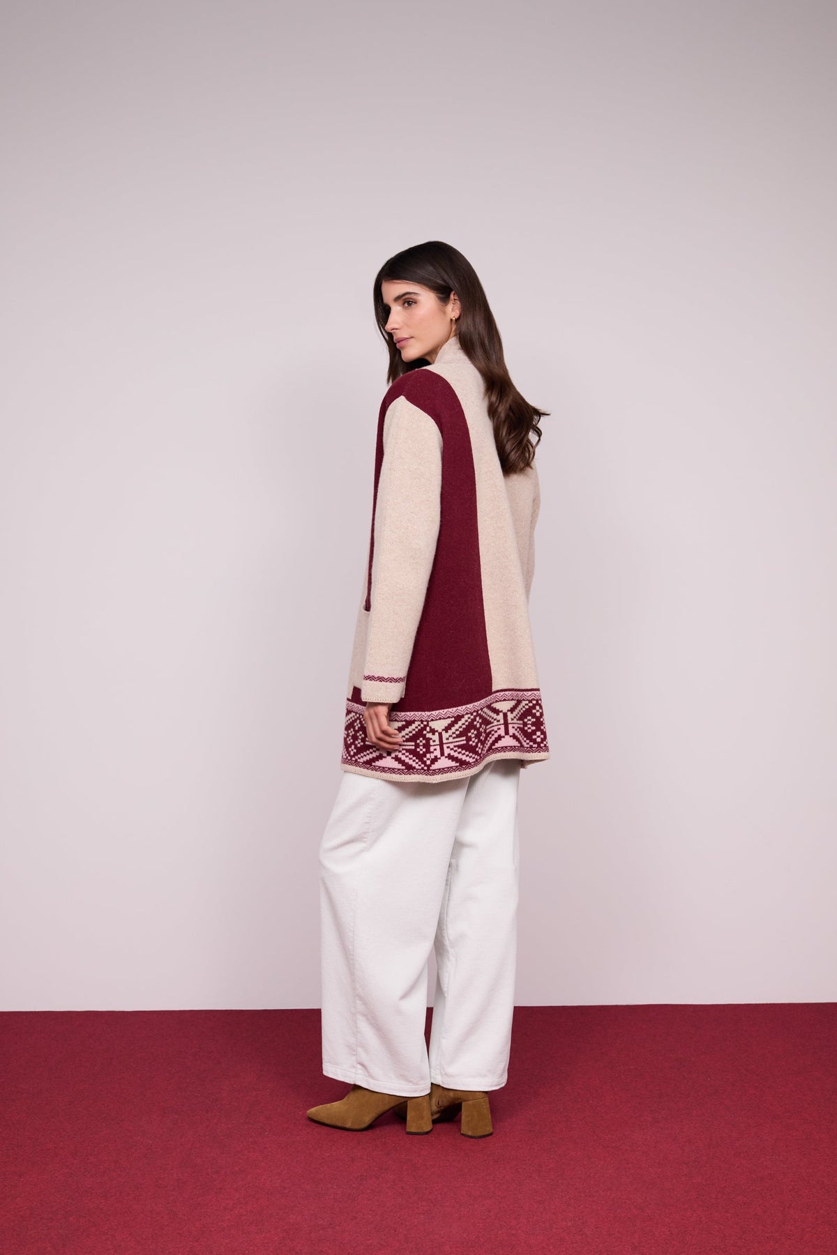 Casaco de Malha Barra Jacquard — Guimanos | Look 2
