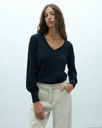 Camisola Malha Fina Decote V — Andam | Azul Marinho