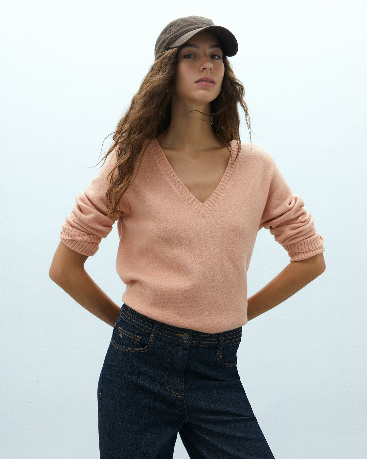Camisola de Malha Decote V — Andam | Rosa