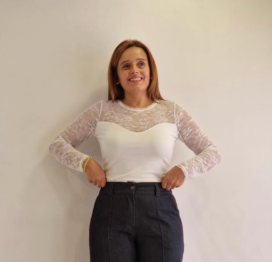 Camisola de Malha e Renda Comprida — Sweetlady